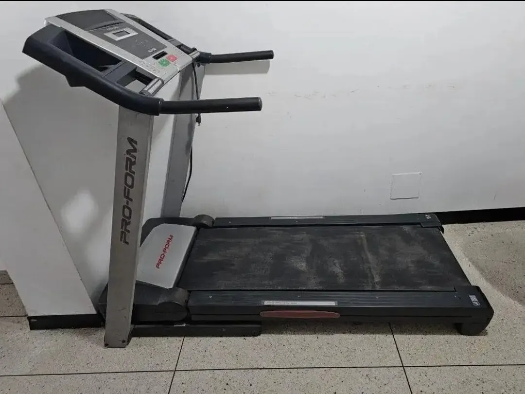 Caminadora PRO-FORM 5.8 XT usada