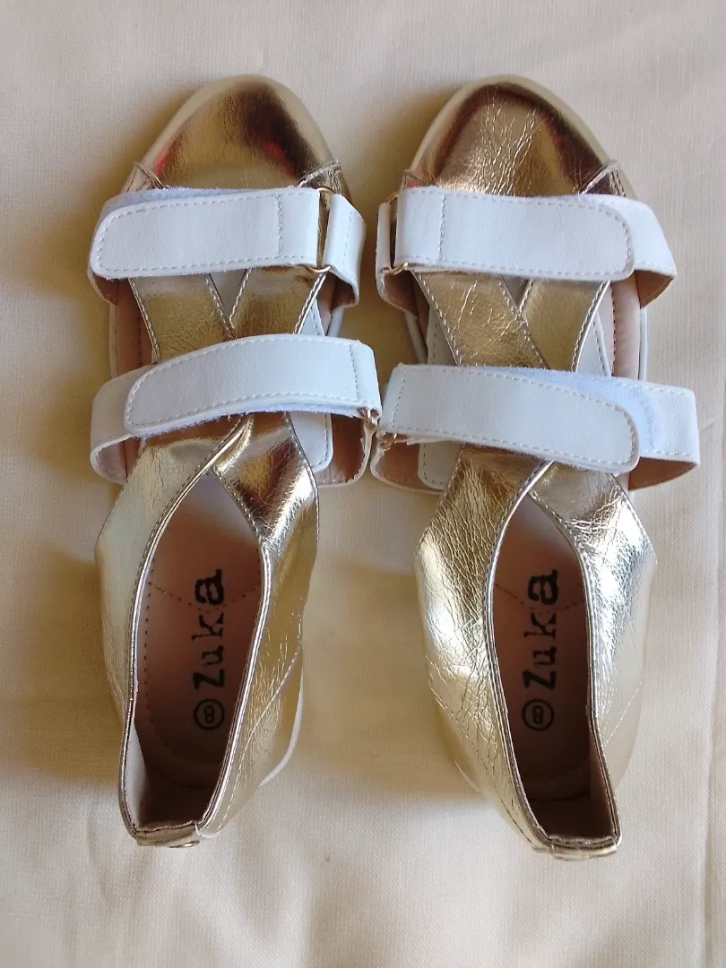 Sandalias Zuka (Nunca Usadas)