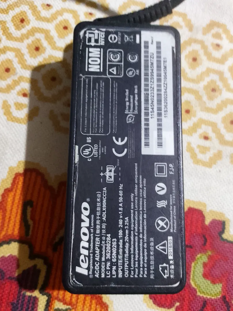 Cargador Laptop Lenovo