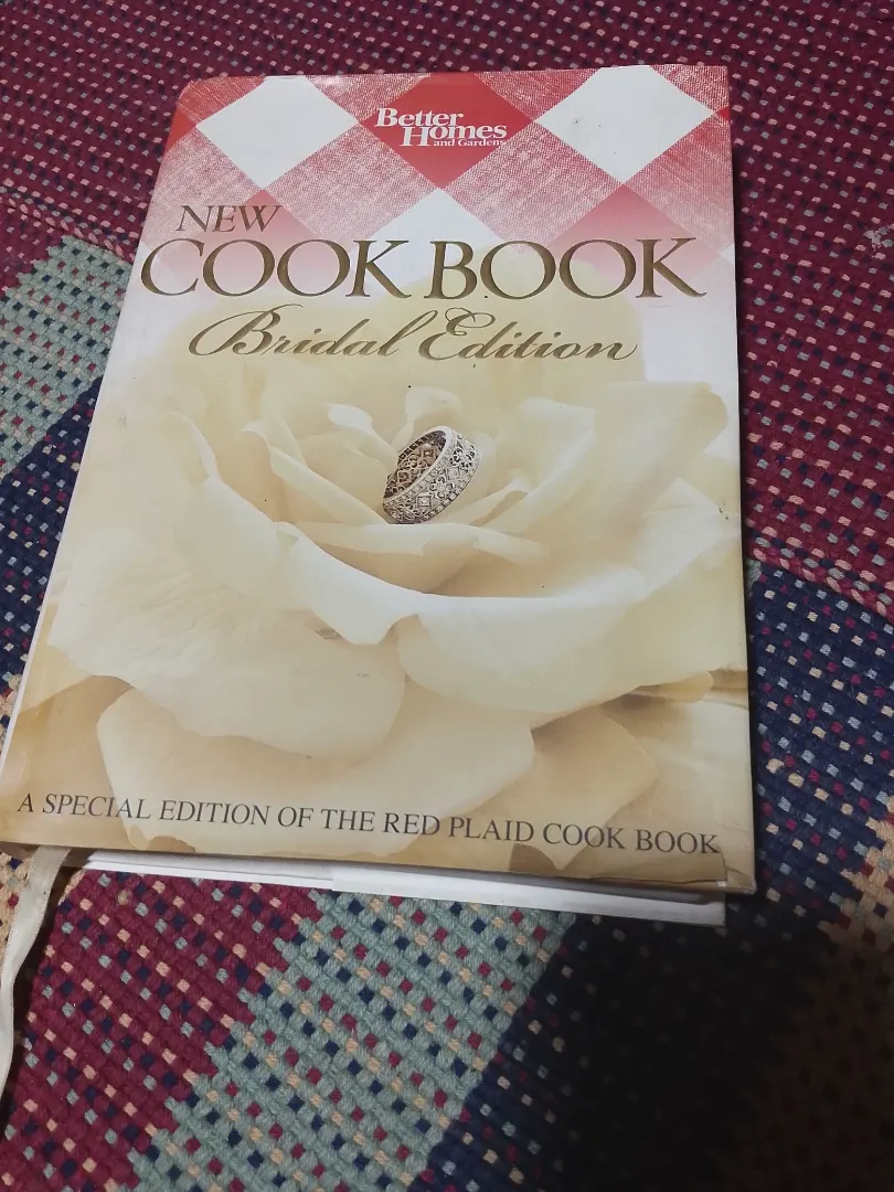 Libro de Cocina: The Better Homes and Gardens New Cook Book, Bridal Edition