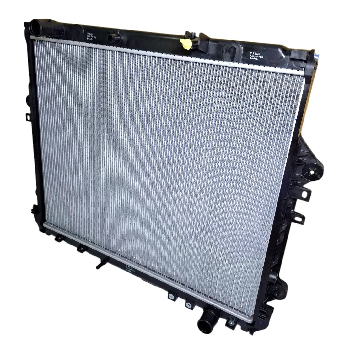 Radiador de Motor Toyota Hilux / Revo / Dubai / Fortuner (1GD 2.8, 2GD 2.4, 1KD 3.0, 2KD 2.5)