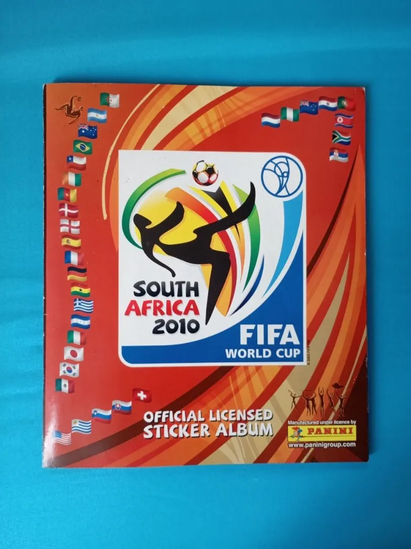 ⚽ Álbum Panini Sudáfrica 2010 COMPLETAMENTE LLENO (Impecable) 🏆